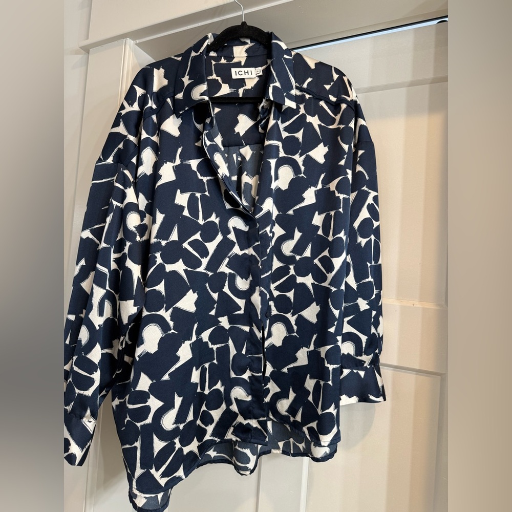 Ichi oversized blue and cream satin blouse
